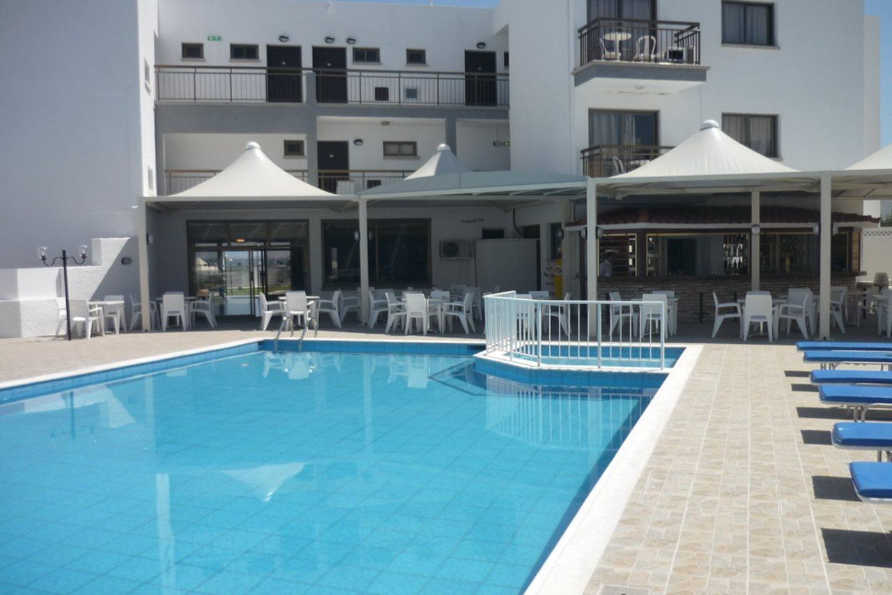Penelope Beach Hotel Pernera 外观 照片